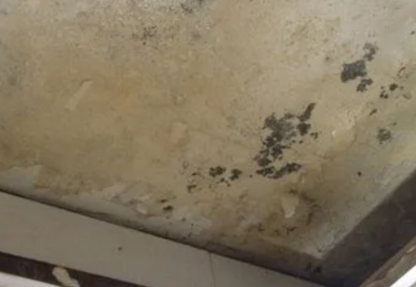 漾濞阳台漏水维修公司分享下漾濞卫生间渗水维修需要注意哪些问题。